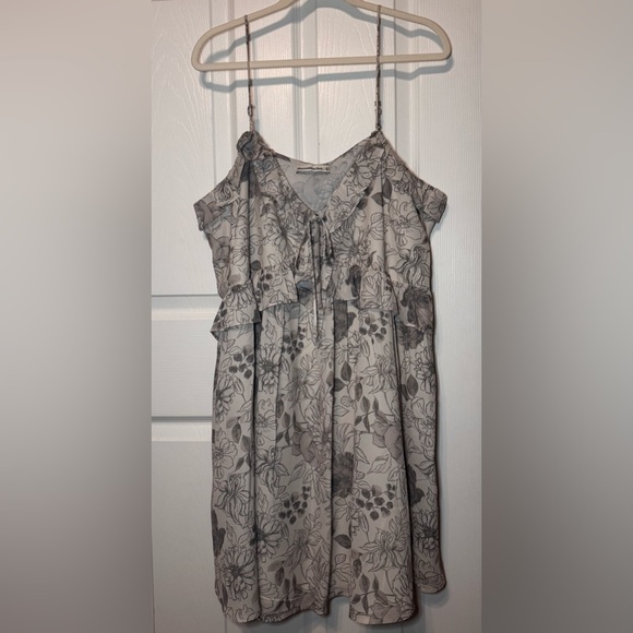 NWOT Abercrombie & Fitch Floral Ruffle Tie Mini Dress (size XL TALL, 38” Length) - Picture 8 of 9